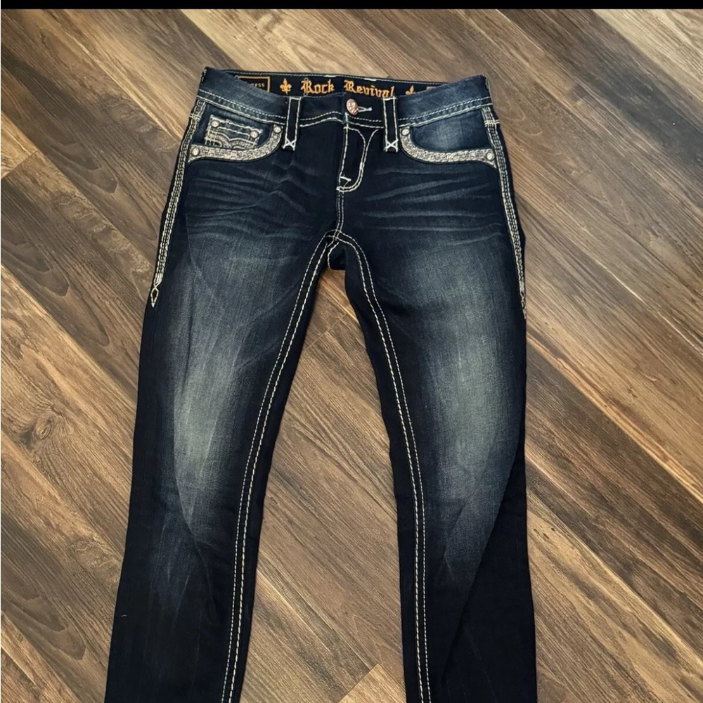 Women’s rock revival jeans size 26 skinny